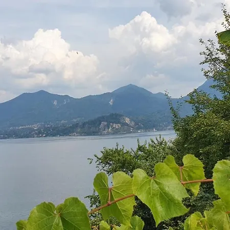 Apartment Bella Vista Maggiore Einzigartiger Blick 365 Tagen *