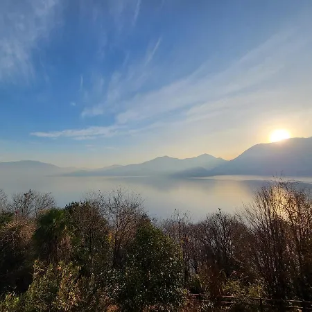 Bella Vista Maggiore Einzigartiger Blick 365 Tagen アパート *