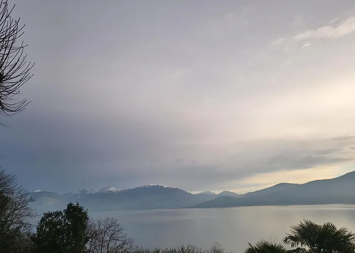 公寓 Bella Vista Maggiore Einzigartiger Blick 365 Tagen