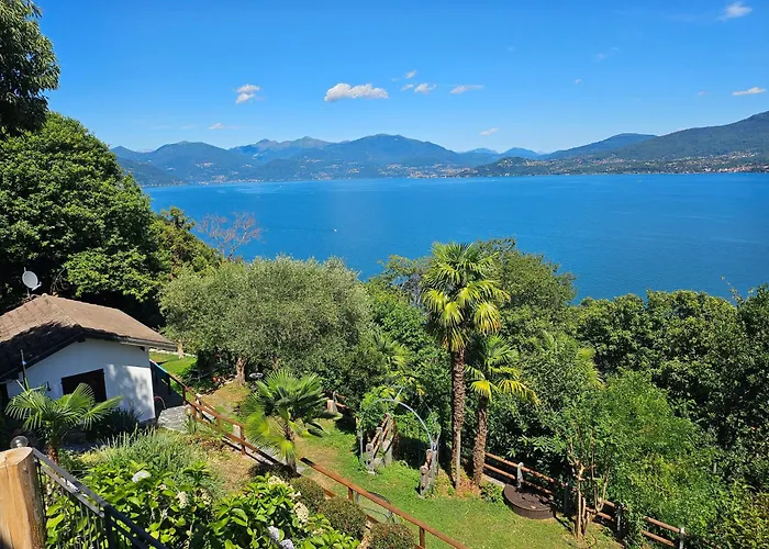Bella Vista Maggiore Einzigartiger Blick 365 Tagen Lägenhet